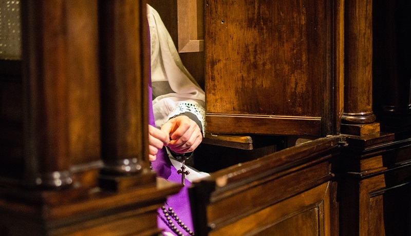 SPOWIEDŹ PRZEDŚWIĄTECZNA W&nbsp;LUBATOWEJ